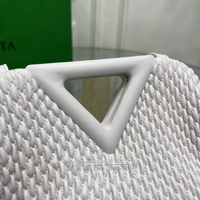 Bottega veneta高端女包 8546B BV寶緹嘉2021包包最新triangle倒三角手提單肩斜挎包三角包  gxz1277
